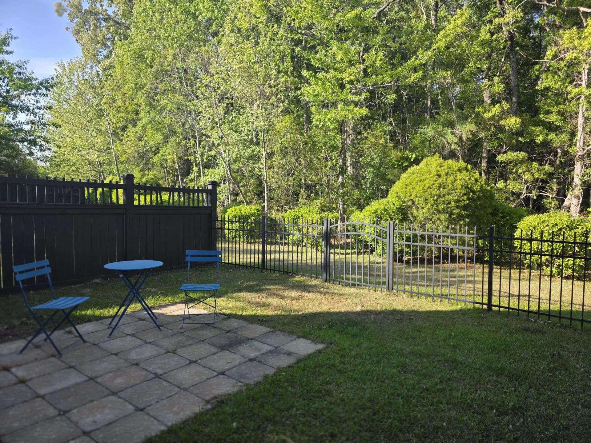 2536 Kings Gate Lane Photo 24