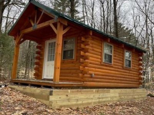 8 Deming Private Avenue, Hadley, NY 12835