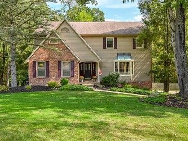 2551 Longmount Drive, Wexford, PA 15090