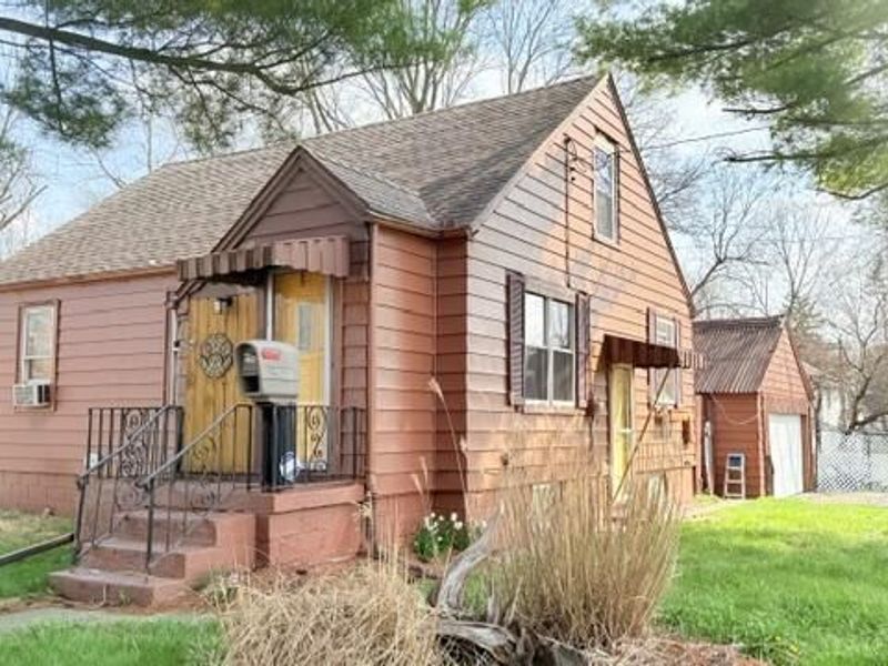 452 N Bechtle Avenue, Springfield, OH 45504 Photo 1