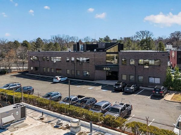 450 Lexington St, Unit 204, Newton, MA 02466