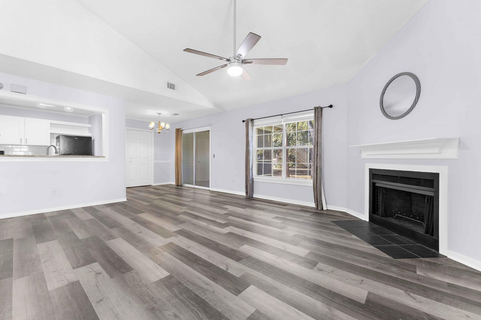 6231 Rolling Fork Road Photo 4