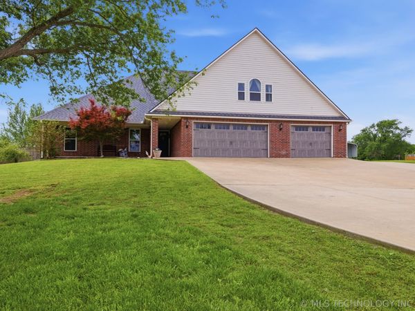 21222 E 61st Street S, Broken Arrow, OK 74014