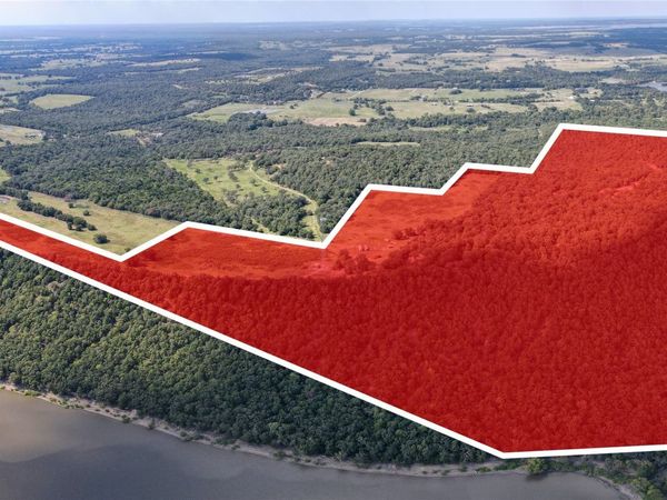 933 Higgins Road , Eufaula, OK 74442