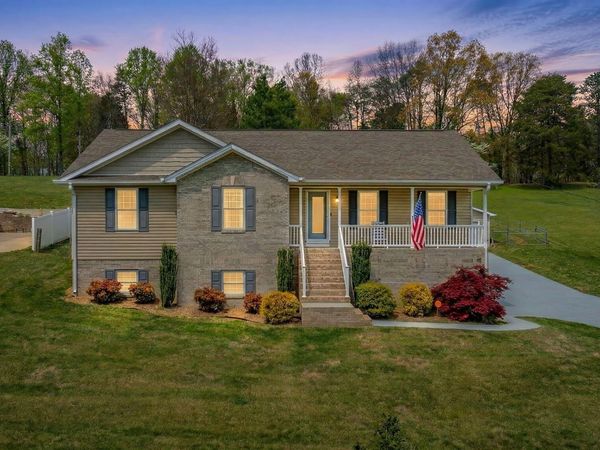 1062 Caprice Street, Church Hill, TN 37642