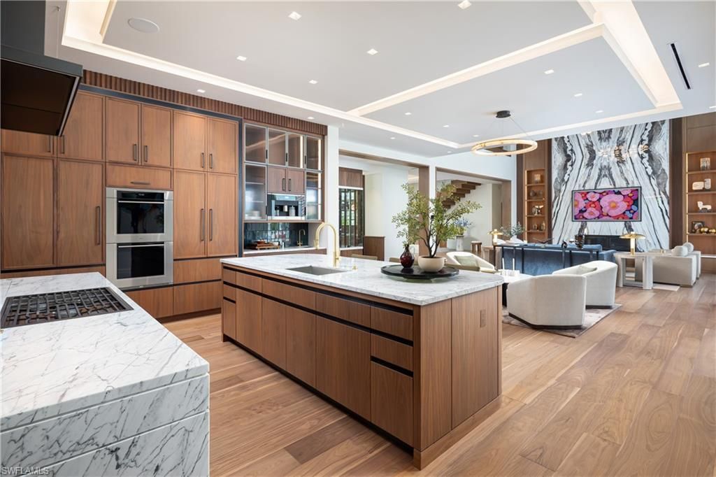 616 Bougainvillea Rd, Naples, FL 34102 Photo