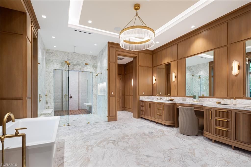 616 Bougainvillea Rd, Naples, FL 34102 Photo