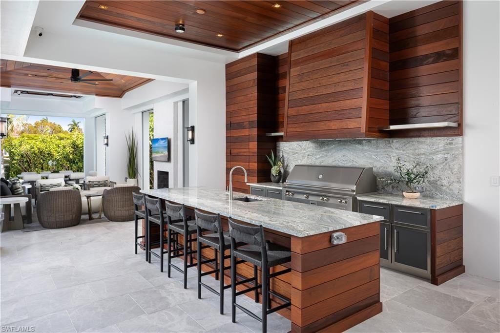 616 Bougainvillea Rd, Naples, FL 34102 Photo