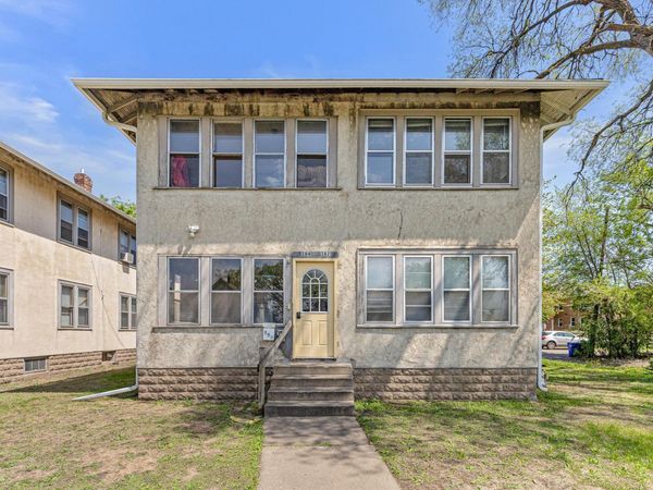 422 Pierce Street N, Saint Paul, MN 55104