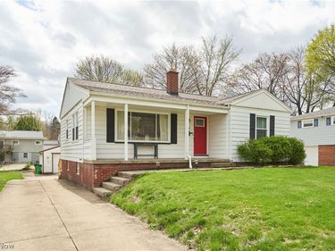 120 Bonnett Street SW, North Canton, OH 44720