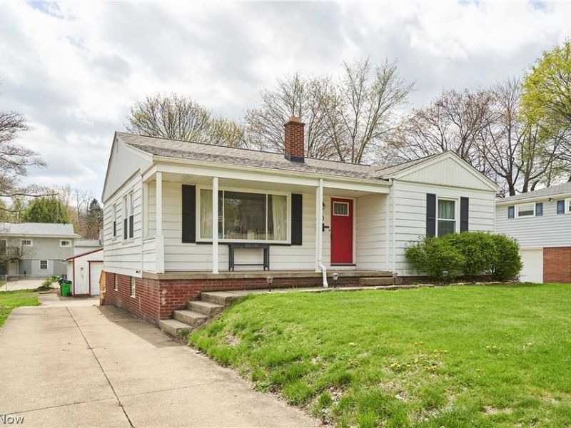 120 Bonnett Street SW, North Canton, OH 44720 Photo 1