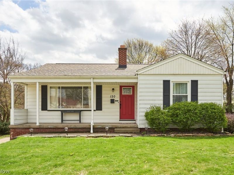 120 Bonnett Street SW, North Canton, OH 44720 Photo 2