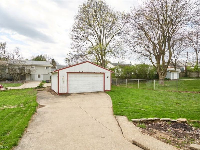 120 Bonnett Street SW, North Canton, OH 44720 Photo 21