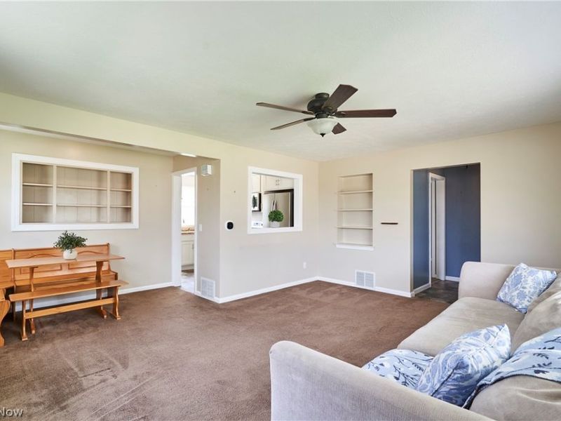 120 Bonnett Street SW, North Canton, OH 44720 Photo 4