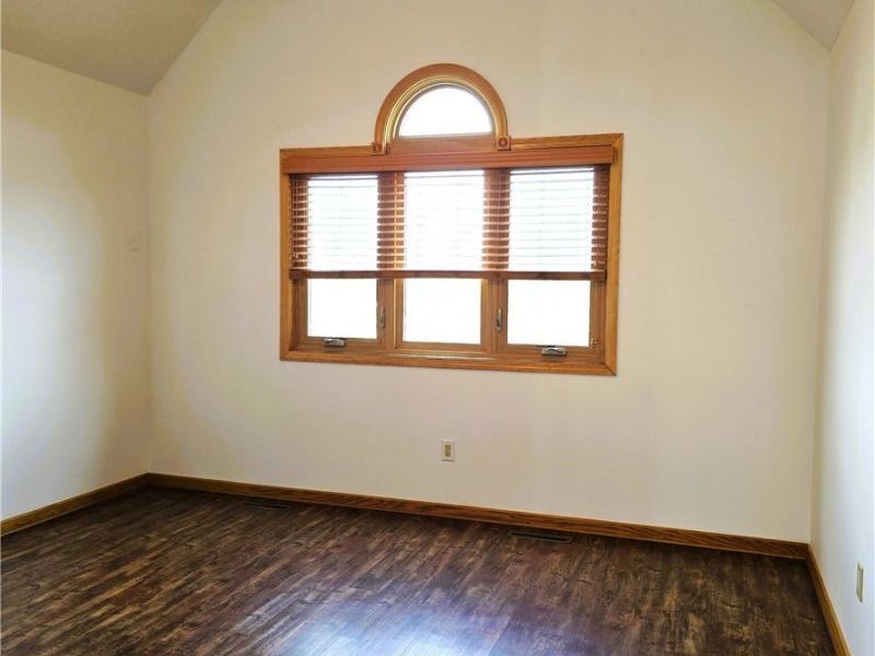 8420 Hunting Drive, North Royalton, OH 44133 Photo 14