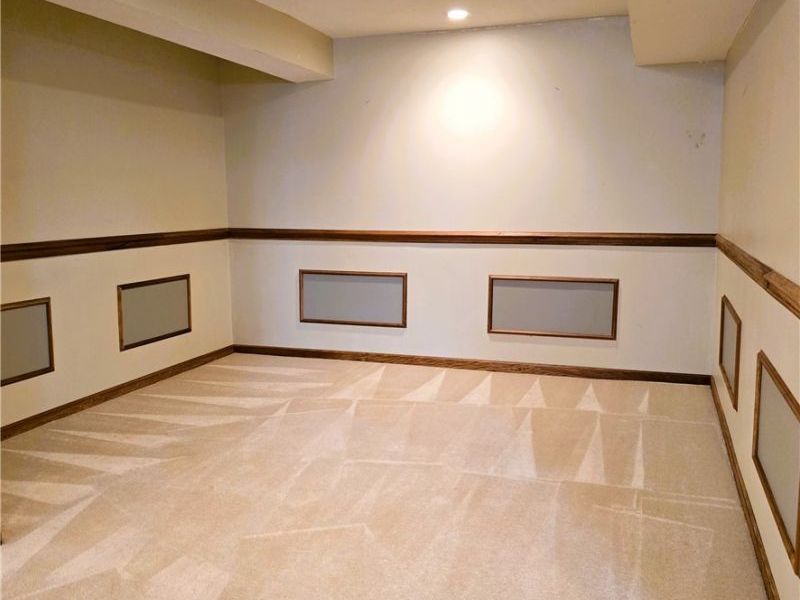 8420 Hunting Drive, North Royalton, OH 44133 Photo 17