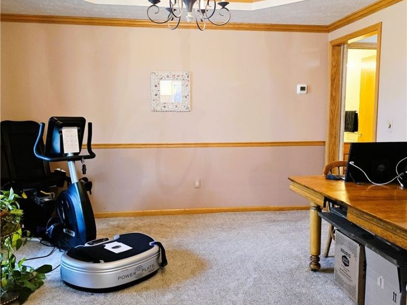 8420 Hunting Drive, North Royalton, OH 44133 Photo 6