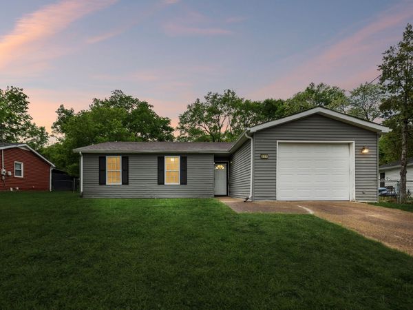 809 Fawn Ln , Madison, TN 37115