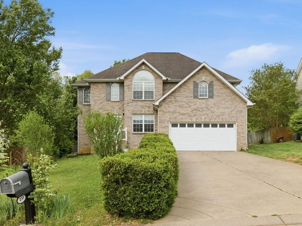 233 Briarcotes Cir , La Vergne, TN 37086