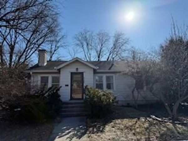 2138 Hughes Street, Ames, IA 50014