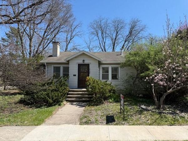 2138 Hughes Street, Ames, IA 50014