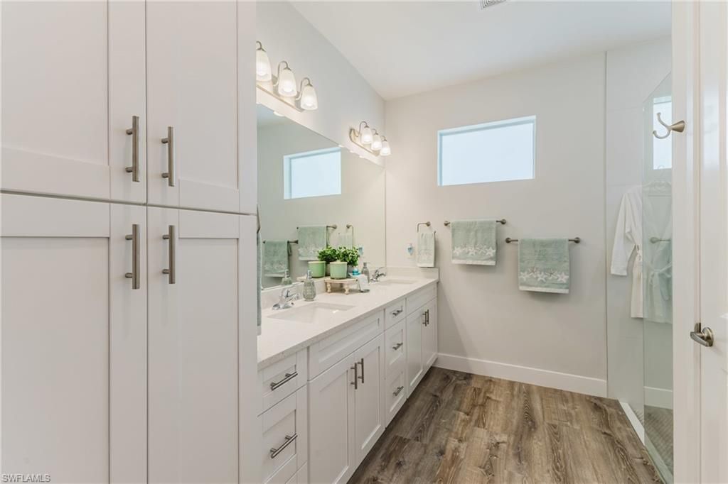 908 Hibiscus Ave, Lehigh Acres, FL 33972 Photo