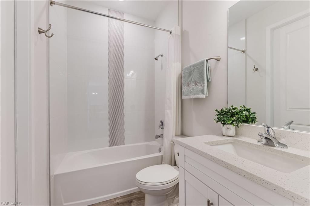 908 Hibiscus Ave, Lehigh Acres, FL 33972 Photo