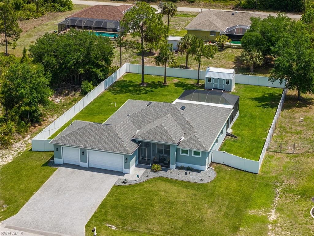 908 Hibiscus Ave, Lehigh Acres, FL 33972 Photo
