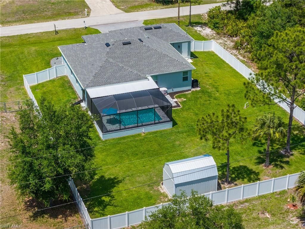 908 Hibiscus Ave, Lehigh Acres, FL 33972 Photo