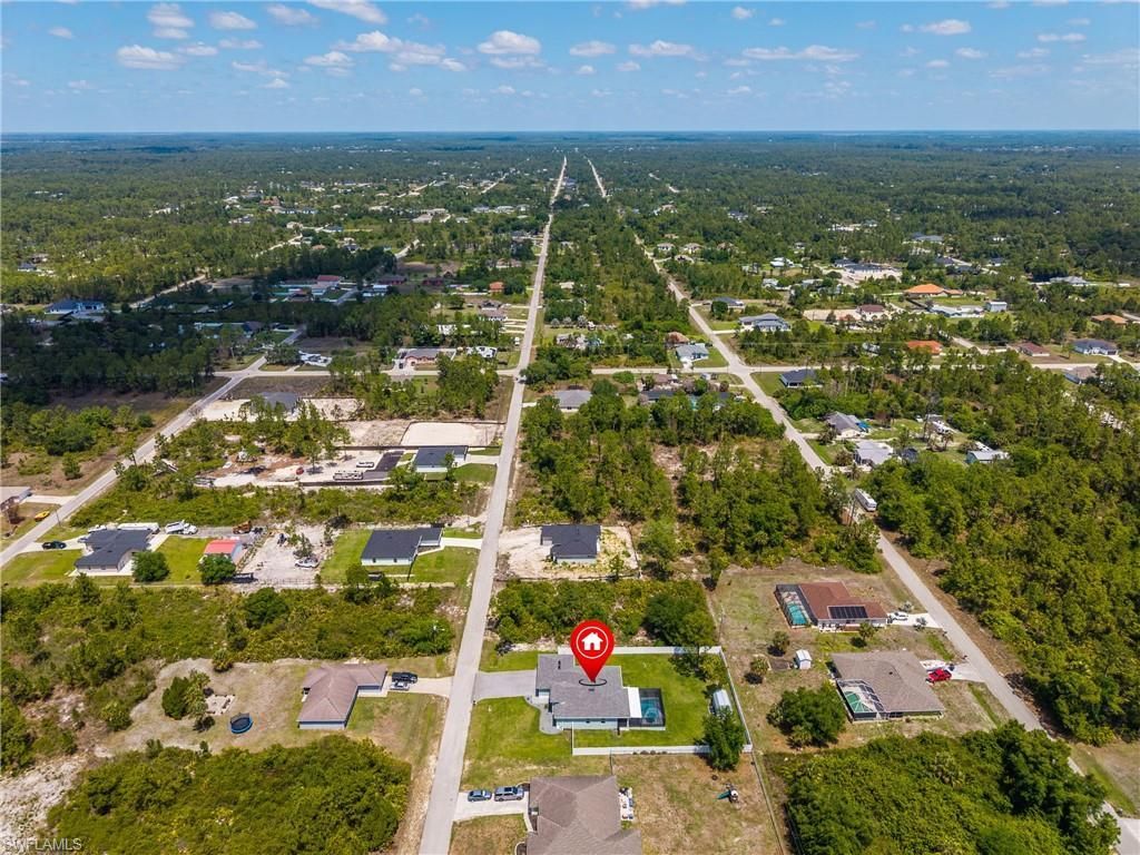 908 Hibiscus Ave, Lehigh Acres, FL 33972 Photo