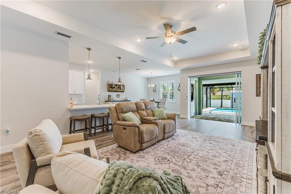 908 Hibiscus Ave, Lehigh Acres, FL 33972 Photo