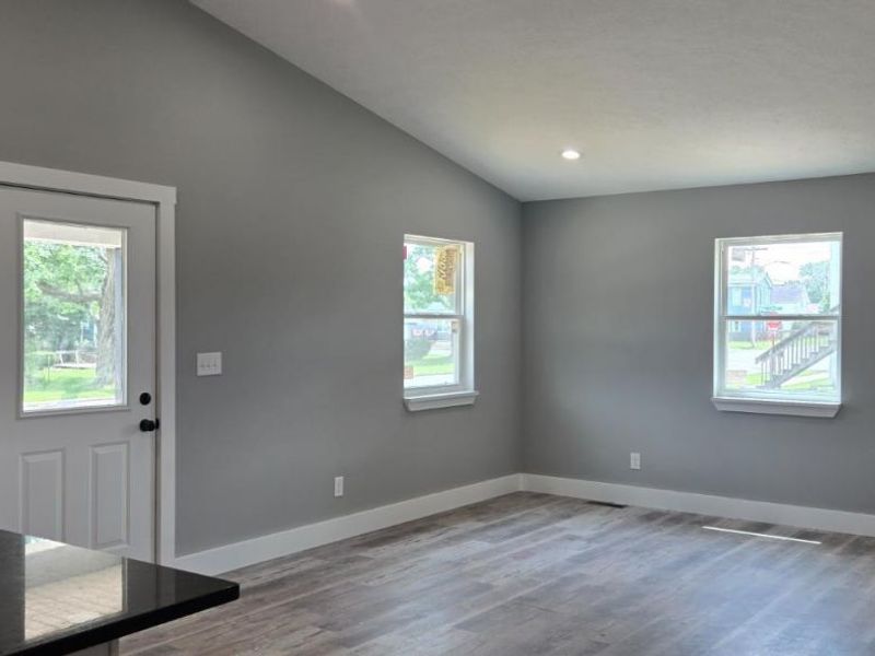 505 E Main Street, Blanchester, OH 45107 Photo 5