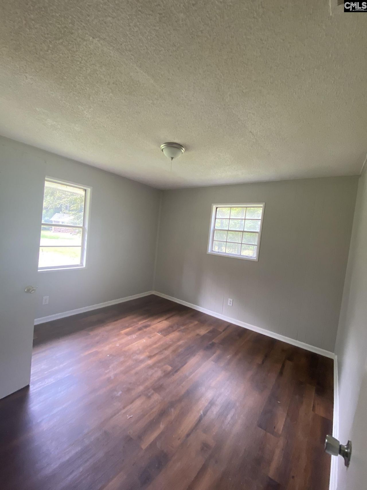 514 Hudson Circle  Photo 9