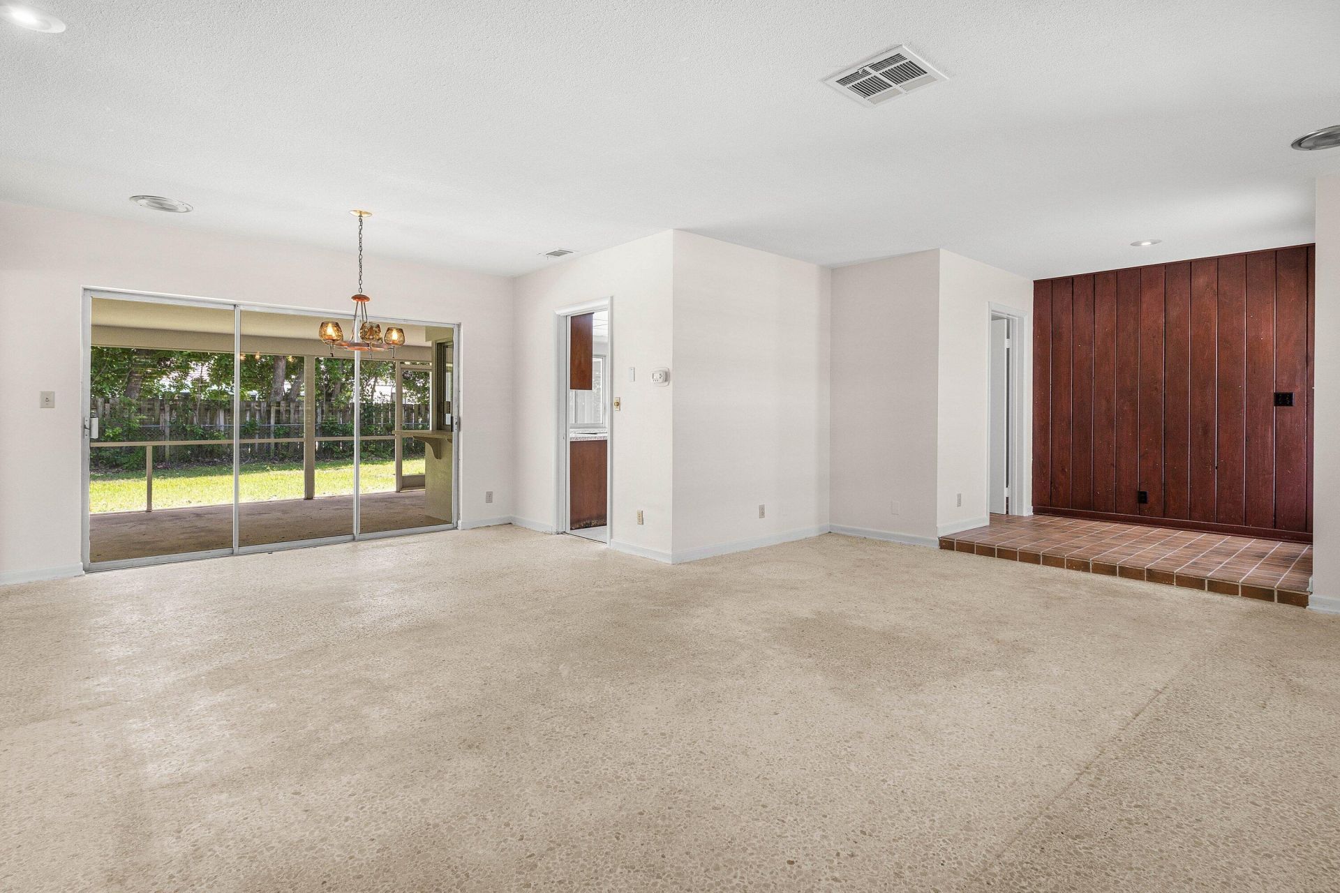 1000 NW 7th Street, Boca Raton, FL 33486 Photo