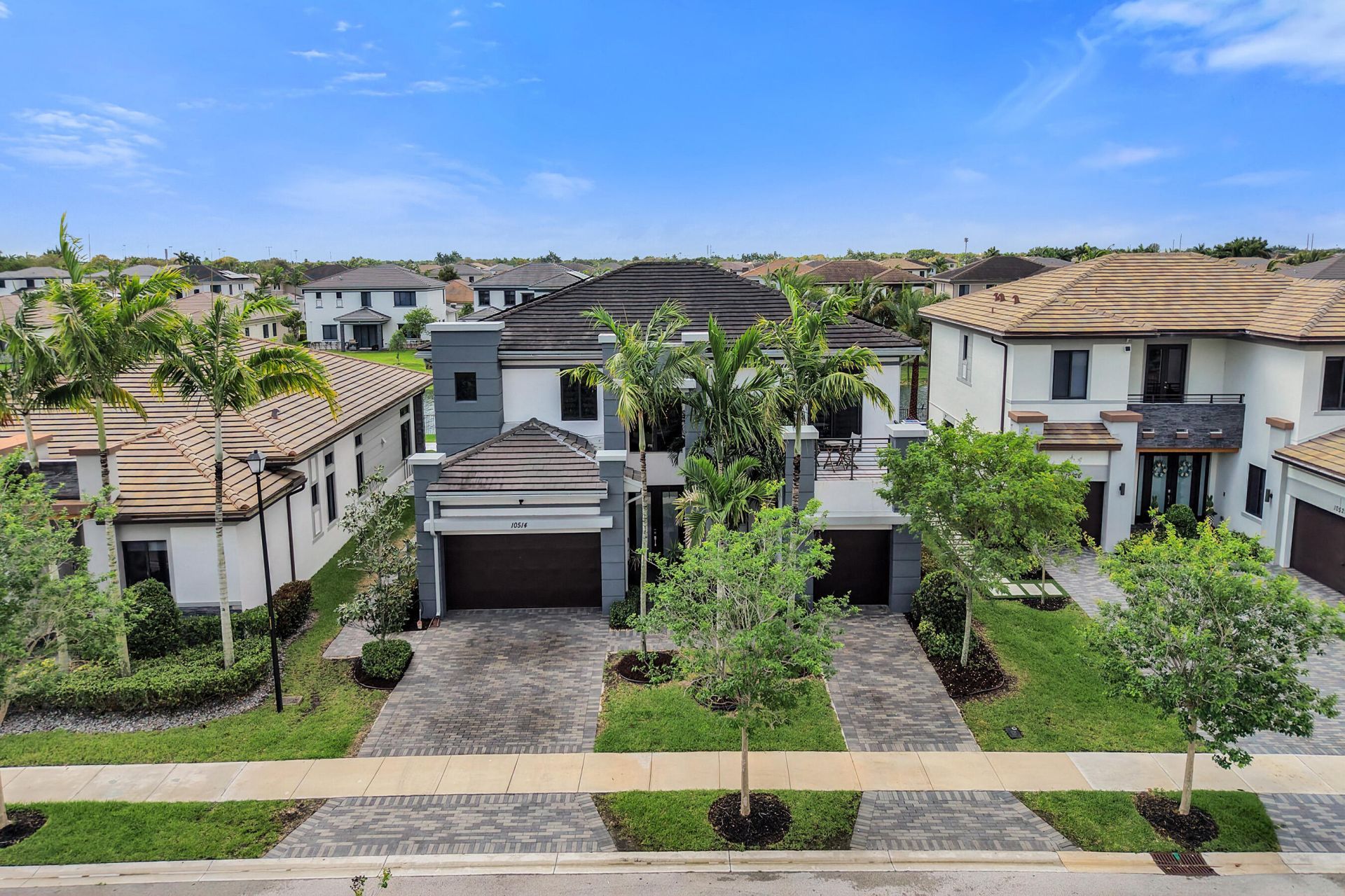 10514 N Lago Vista Circle, Parkland, FL 33076 Photo