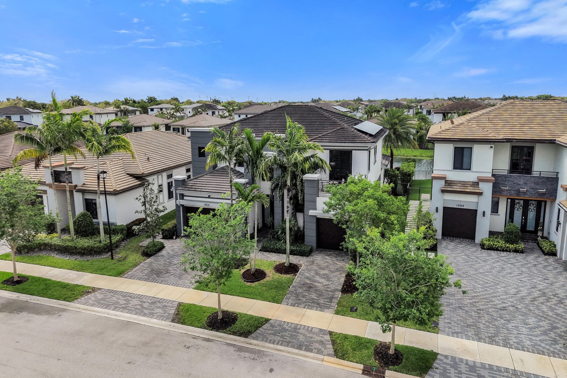 10514 N Lago Vista Circle, Parkland, FL 33076 Photo