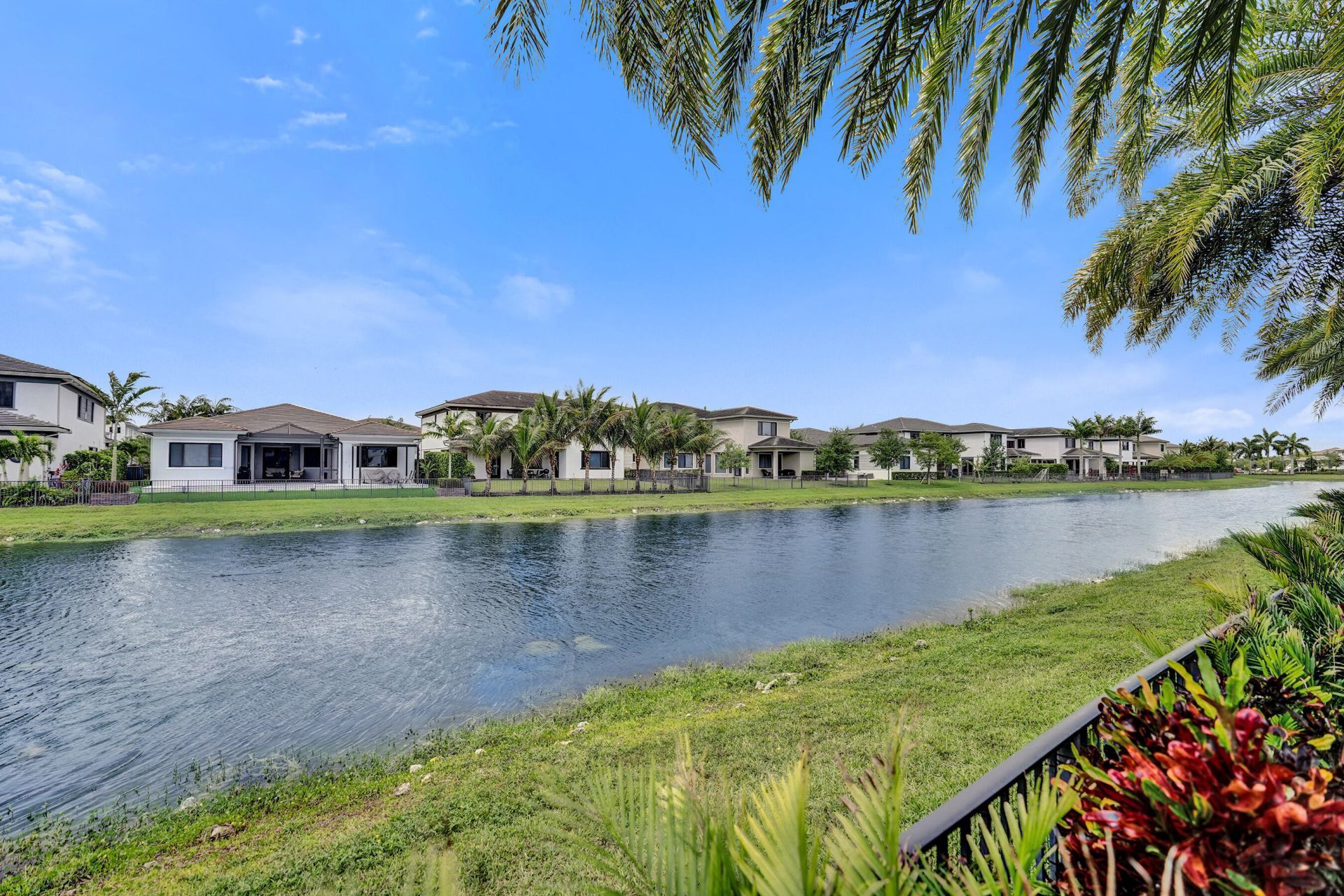 10514 N Lago Vista Circle, Parkland, FL 33076 Photo