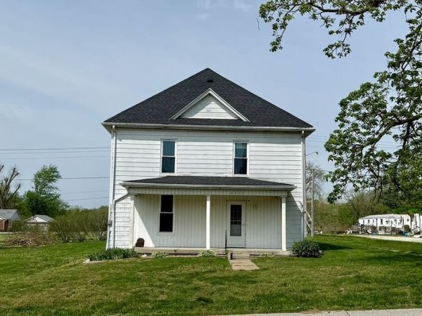 4435 N Hemmerlein Street, Dubois, IN 47527