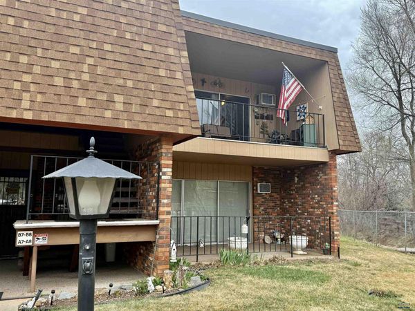 3320 DOVER, Rapid City, SD 57702