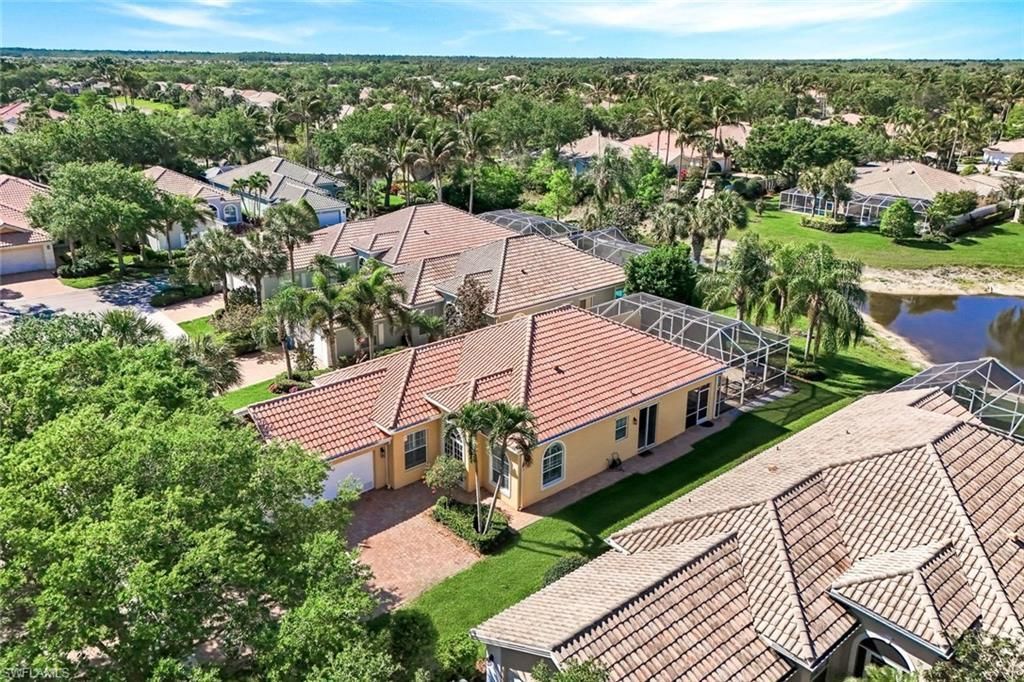 28032 Eagle Ray Ct, Bonita Springs, FL 34135 Photo