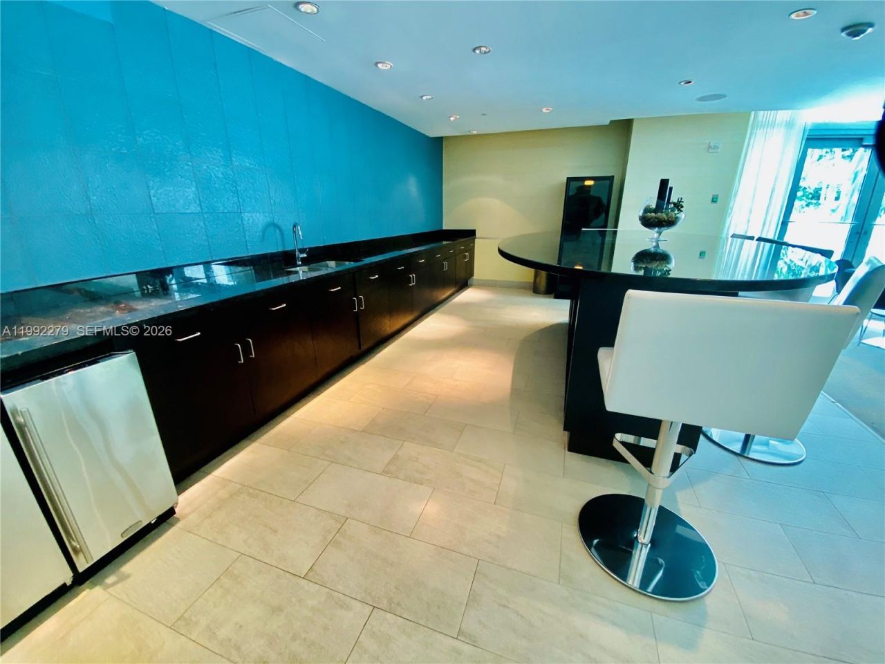 950 Brickell Bay Dr, Unit 2706, Miami, FL 33131 Photo