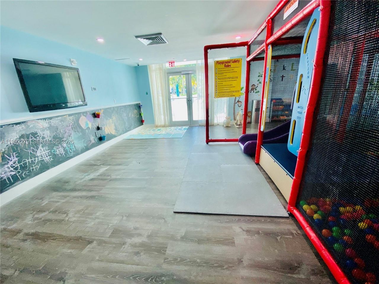 950 Brickell Bay Dr, Unit 2706, Miami, FL 33131 Photo