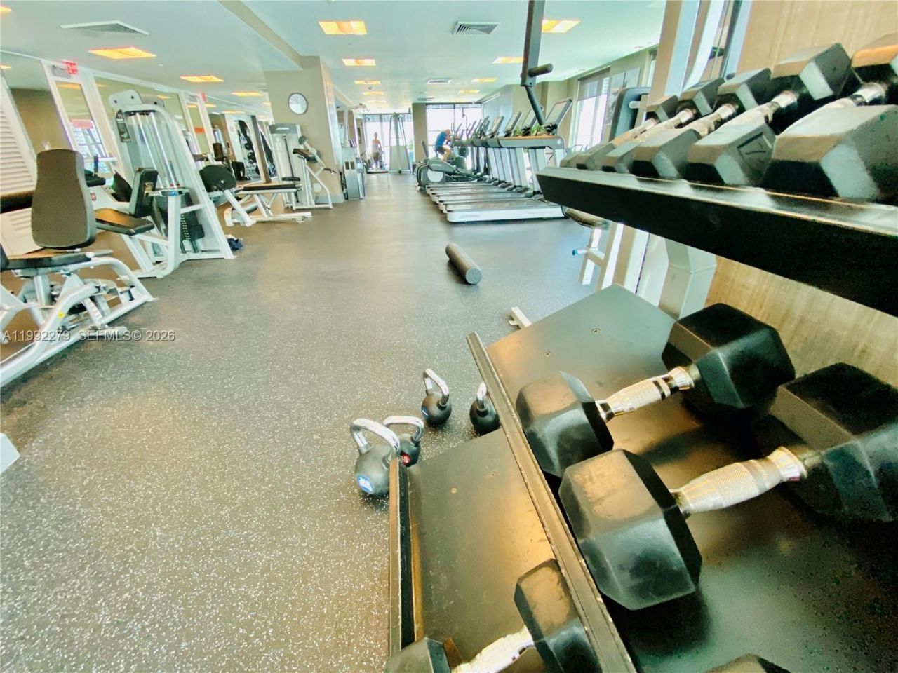 950 Brickell Bay Dr, Unit 2706, Miami, FL 33131 Photo