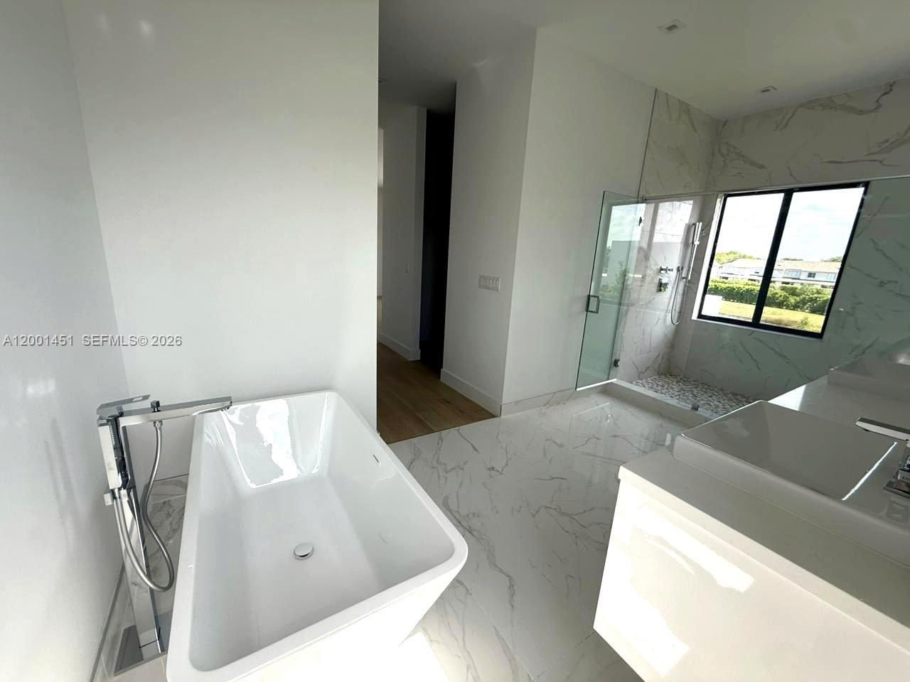 16776 Natures Way, Weston, FL 33326 Photo