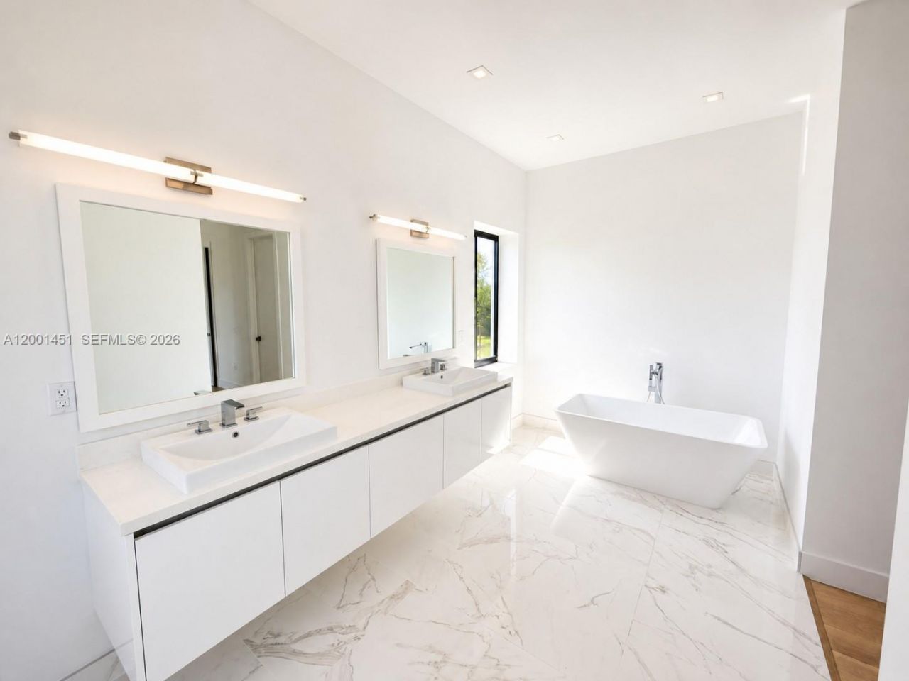 16776 Natures Way, Weston, FL 33326 Photo