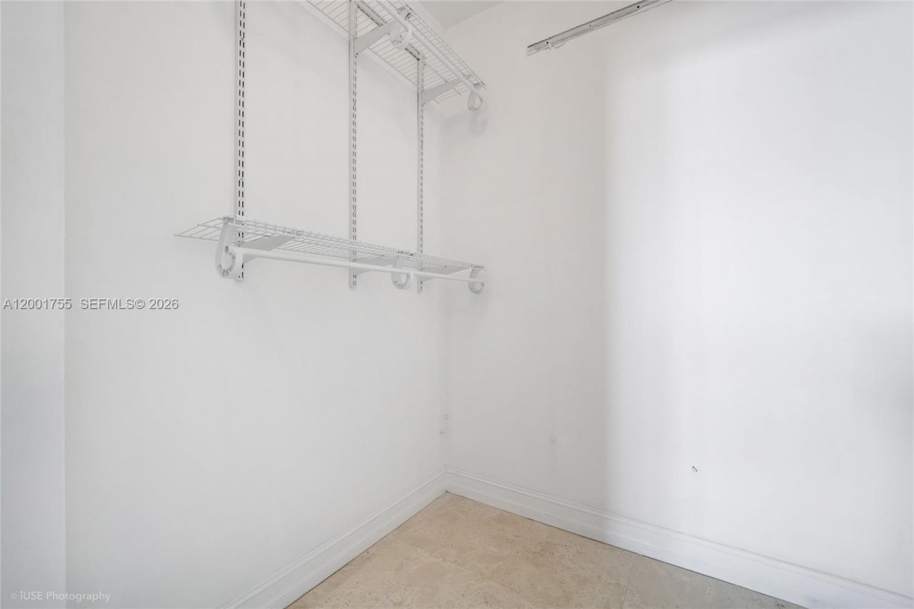 185 SE 14th Ter, Unit 2701, Miami, FL 33131 Photo