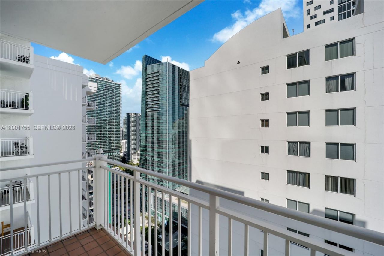 185 SE 14th Ter, Unit 2701, Miami, FL 33131 Photo