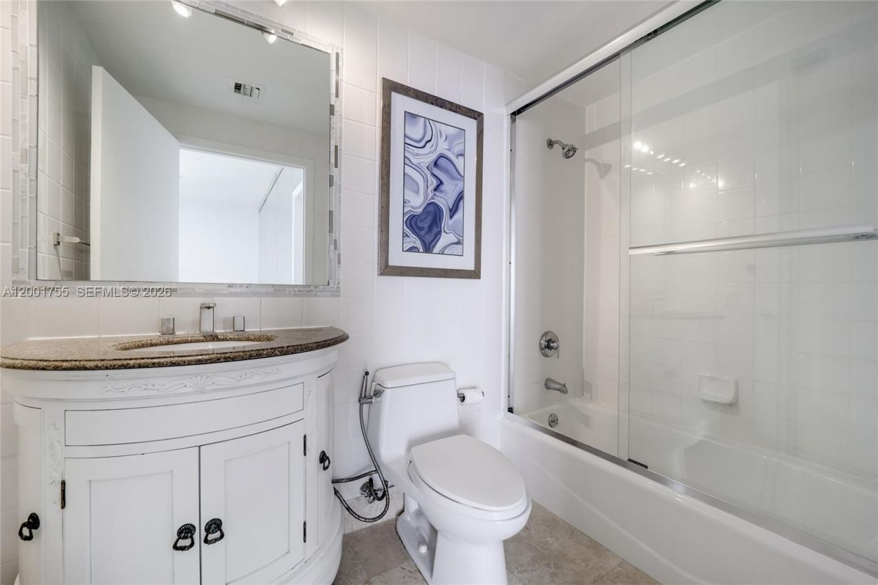 185 SE 14th Ter, Unit 2701, Miami, FL 33131 Photo