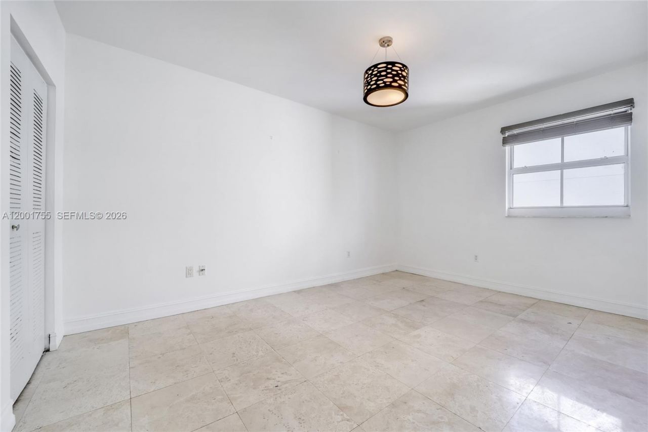 185 SE 14th Ter, Unit 2701, Miami, FL 33131 Photo