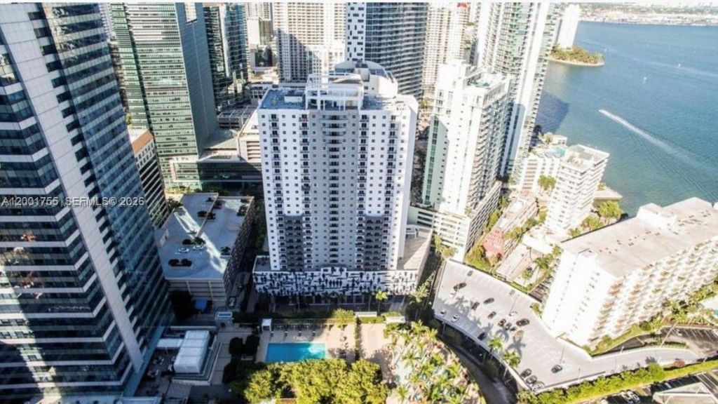 185 SE 14th Ter, Unit 2701, Miami, FL 33131 Photo